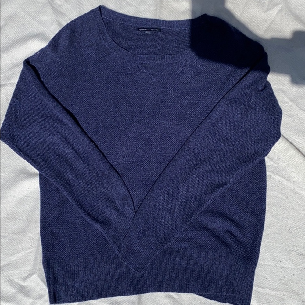 American eagle sweater